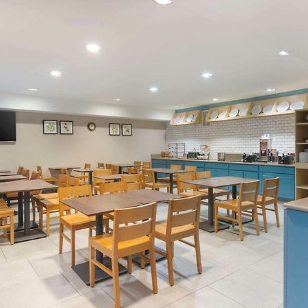 Country Inn & Suites By Radisson, Columbia, Mo מראה חיצוני תמונה
